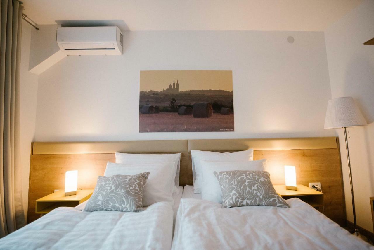 2I Rooms Ðakovo Εξωτερικό φωτογραφία