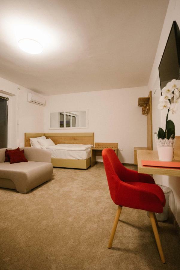 2I Rooms Ðakovo Εξωτερικό φωτογραφία