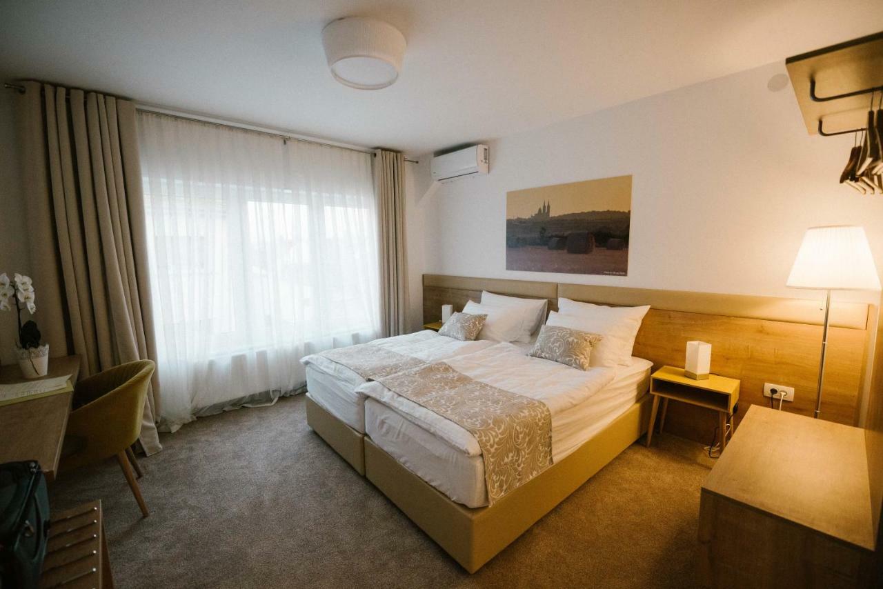 2I Rooms Ðakovo Εξωτερικό φωτογραφία